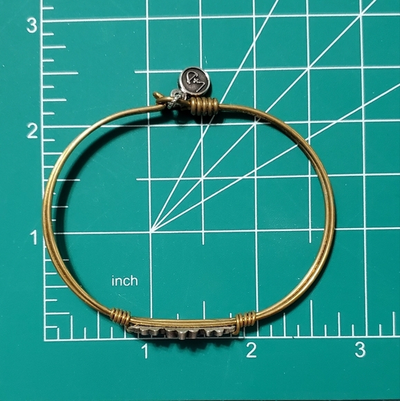 NTW Luci & Danni "Grow Free, Wild Flower" Bracelet - Picture 8 of 8